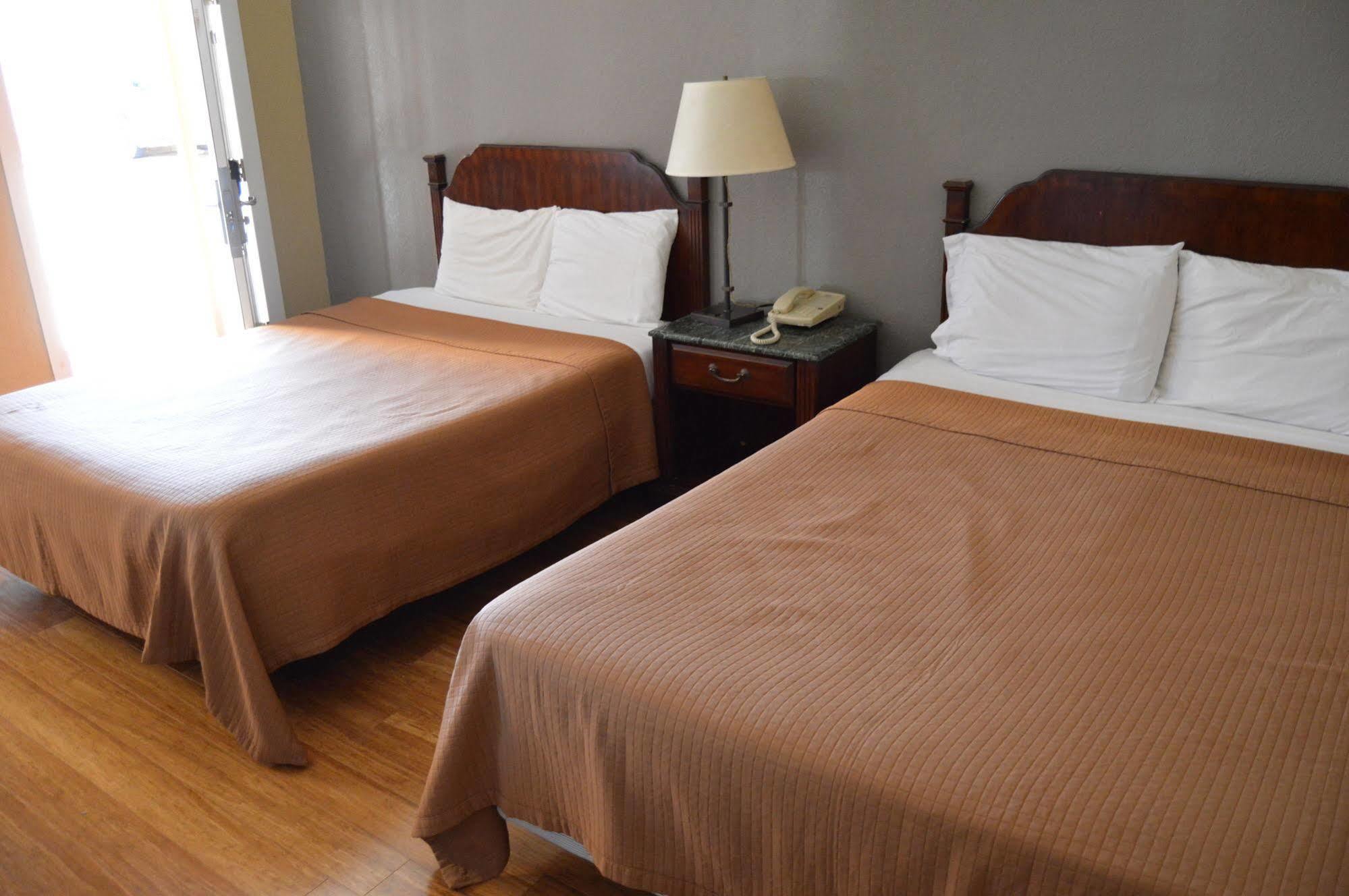 Travel Motel 2*