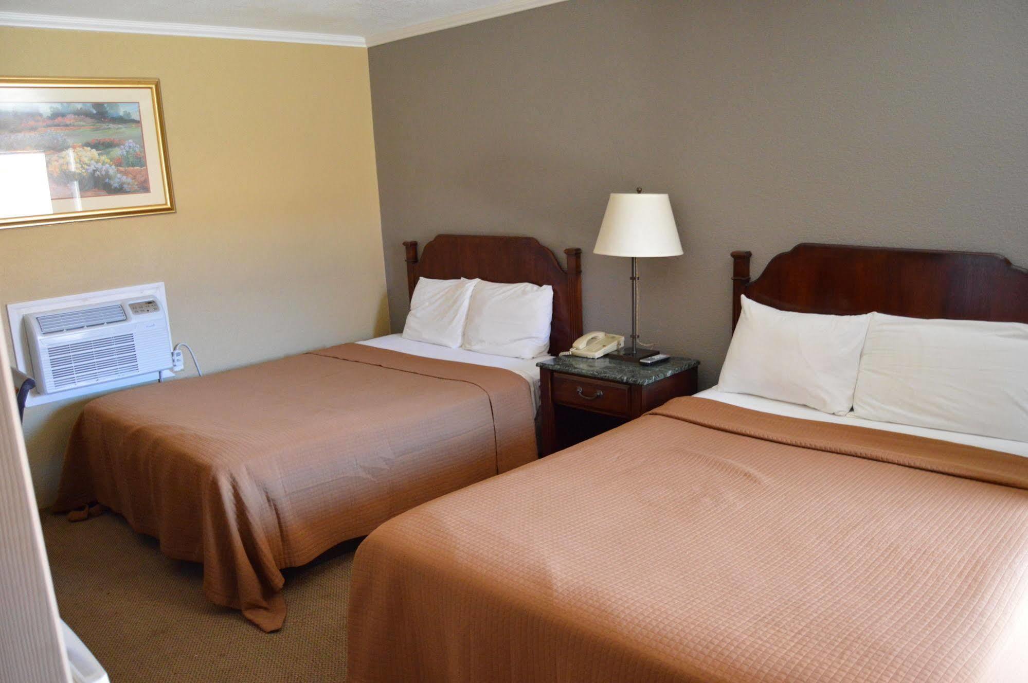Travel Motel